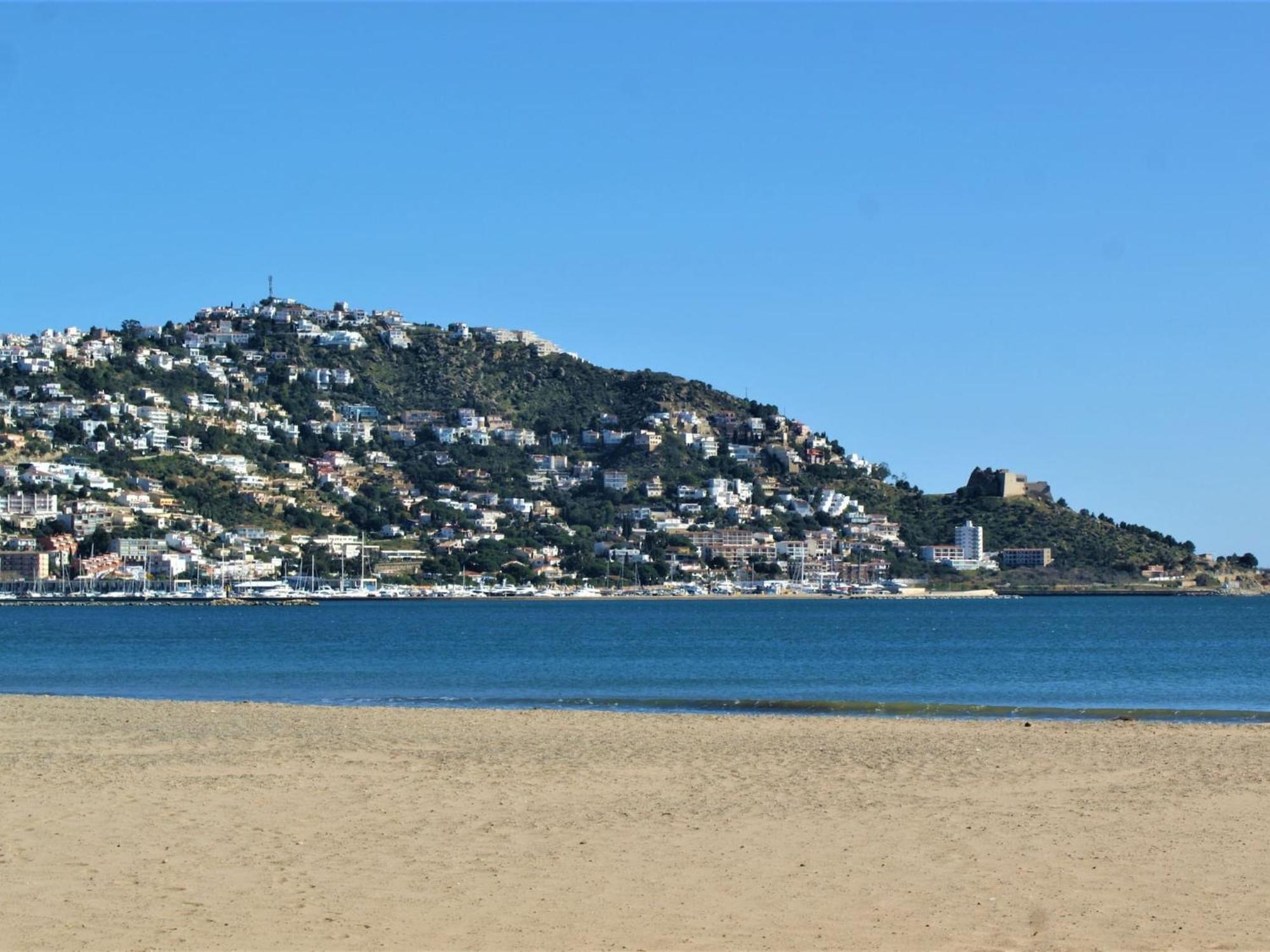 Apartamento En Roses A 2 Min De La Playa Con Vistas Al Mar Av-18 ชีโรนา ภายนอก รูปภาพ